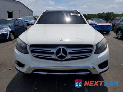 Piąte zdjęcie samochodu w środku: 2016 MERCEDES-BENZ GLC 300 4MATIC VIN:WDC0G4KB1GF100787 - miniatura