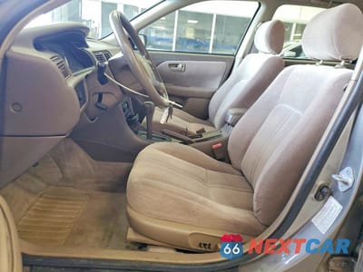 Zdjęcie 7 z 12 samochodu: 1999 TOYOTA CAMRY LE VIN:4T1BG22K7XU600740 - miniatura