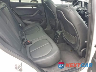 Zdjęcie 10 z 12 samochodu: 2016 BMW X1 XDRIVE28I VIN:WBXHT3C39G5E56356 - miniatura