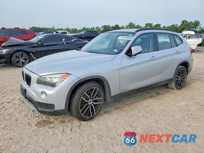 2013 BMW X1 XDRIVE28I WBAVL1C54DVR81773 - główne zdjęcie licytacji z USA - miniatura