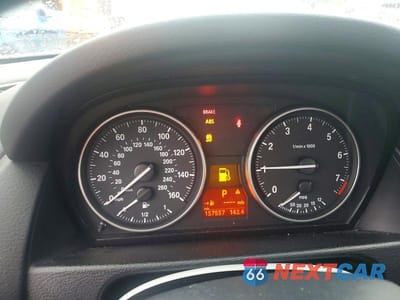 Zdjęcie 9 z 13 samochodu: 2015 BMW X1 SDRIVE28I VIN:WBAVM1C54FV498316 - miniatura