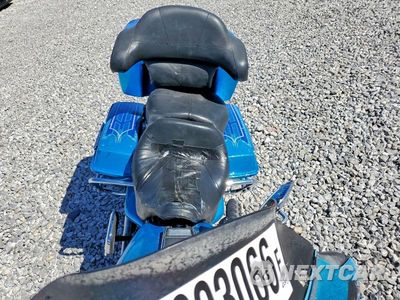 Piąte zdjęcie samochodu w środku: 2005 HARLEY-DAVIDSON FLHTCI VIN:1HD1FFW125Y663101 - miniatura