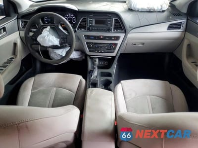 Zdjęcie 8 z 11 samochodu: 2015 HYUNDAI ACCENT LTD VIN:5NPE24AF3FH073014 - miniatura