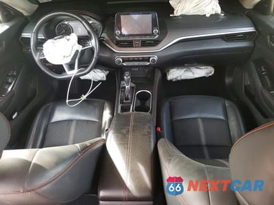 Zdjęcie 8 z 13 samochodu: 2023 NISSAN ALTIMA SR VIN:1N4BL4CVXPN370194 - miniatura