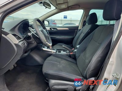 Zdjęcie 7 z 12 samochodu: 2016 NISSAN SENTRA S VIN:3N1AB7AP1GL681921 - miniatura
