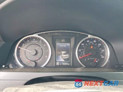Zdjęcie 9 z 13 samochodu: 2017 TOYOTA CAMRY SE VIN:4T1BF1FKXHU619419 - miniatura