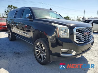Czwarte zdjęcie samochodu z boku: 2018 GMC YUKON XL DENALI VIN:1GKS1HKJ6JR224689 - miniatura