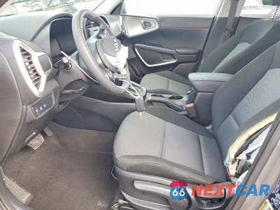 Zdjęcie 7 z 11 samochodu: 2025 KIA SOUL LX VIN:KNDJ23AU8S7929011 - miniatura