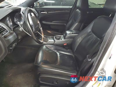 Zdjęcie 7 z 12 samochodu: 2011 CHRYSLER 300 LIMITED VIN:2C3CA5CG0BH579879 - miniatura