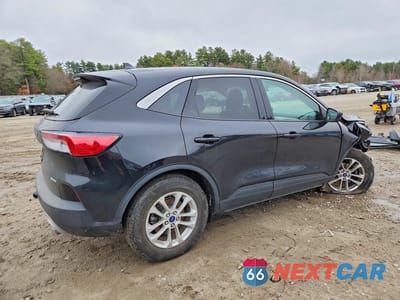 Trzecie zdjęcie samochodu z tyłu: 2022 FORD ESCAPE SE VIN:1FMCU9G66NUC01834 - miniatura