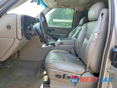 Zdjęcie 7 z 12 samochodu: 2004 GMC NEW SIERRA K1500 VIN:2GTEK19TX41346800 - miniatura