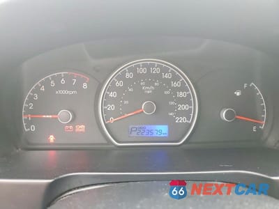 Zdjęcie 9 z 13 samochodu: 2010 HYUNDAI ELANTRA BLUE VIN:KMHDU4BD9AU086654 - miniatura