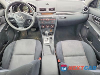 Zdjęcie 8 z 12 samochodu: 2008 MAZDA 3 I VIN:JM1BK12F481820789 - miniatura