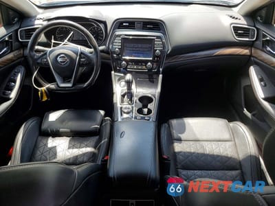 Zdjęcie 8 z 12 samochodu: 2017 NISSAN MAXIMA PLATINUM VIN:1N4AA6AP1HC430992 - miniatura