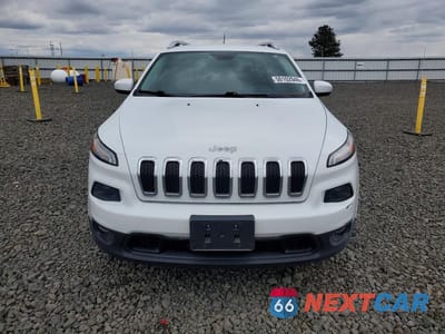 Piąte zdjęcie samochodu w środku: 2016 JEEP CHEROKEE LATITUDE VIN:1C4PJMCS6GW270776 - miniatura
