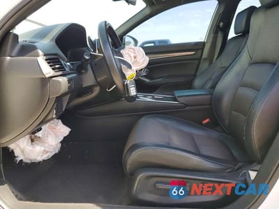 Zdjęcie 7 z 12 samochodu: 2018 HONDA ACCORD SPORT VIN:1HGCV1F35JA170177 - miniatura
