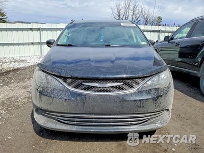 Piąte zdjęcie samochodu w środku: 2017 CHRYSLER PACIFICA TOURING VIN:2C4RC1DG4HR702576 - miniatura