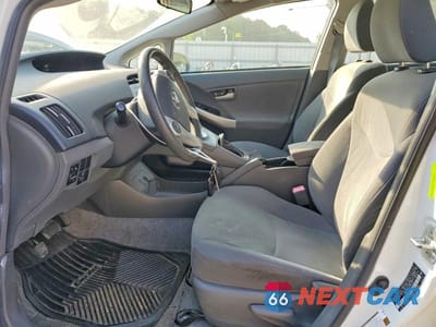 Zdjęcie 7 z 12 samochodu: 2010 TOYOTA PRIUS II VIN:JTDKN3DU0A0082676 - miniatura