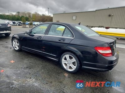 Drugie zdjęcie samochodu z przodu: 2011 MERCEDES-BENZ C 300 4MATIC VIN:WDDGF8BB0BR134120 - miniatura
