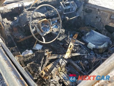 Zdjęcie 8 z 11 samochodu: 2003 MERCEDES-BENZ ML 500 VIN:4JGAB75E73A430470 - miniatura