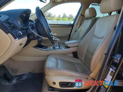 Zdjęcie 7 z 13 samochodu: 2013 BMW X3 XDRIVE28I VIN:5UXWX9C56D0A17944 - miniatura