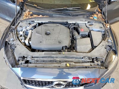 Zdjęcie 12 z 14 samochodu: 2021 VOLVO V60 CROSS COUNTRY T5 MOMENTUM VIN:YV4102WKXM1071597 - miniatura