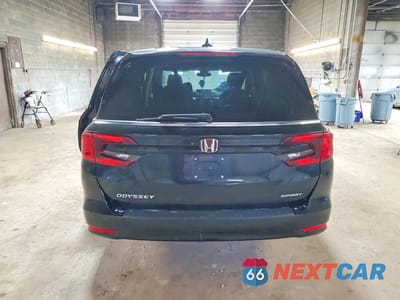 Zdjęcie 6 z 13 samochodu: 2024 HONDA ODYSSEY SPORT VIN:5FNRL6H75RB006572 - miniatura