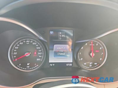 Zdjęcie 9 z 12 samochodu: 2016 MERCEDES-BENZ C 300 VIN:WDDWF4JB2GR140823 - miniatura