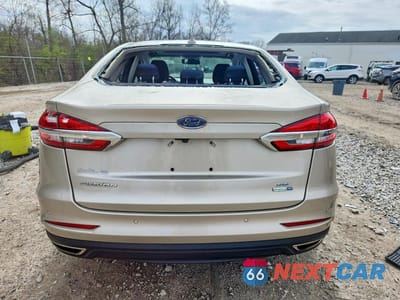 Zdjęcie 6 z 12 samochodu: 2019 FORD FUSION SE VIN:3FA6P0T99KR270725 - miniatura