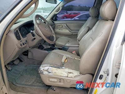 Zdjęcie 7 z 13 samochodu: 2005 TOYOTA SEQUOIA SR5 VIN:5TDZT34A95S242079 - miniatura