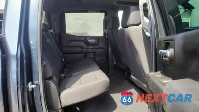 Zdjęcie 6 z 10 samochodu: 2021 CHEVROLET SILVERADO K1500 TRAIL BOSS CUSTOM VIN:1GCPYCEF4MZ289181 - miniatura