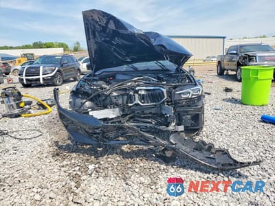 Piąte zdjęcie samochodu w środku: 2023 BMW 330XE VIN:3MW39FS06P8D49213 - miniatura
