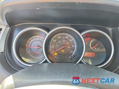 Zdjęcie 9 z 13 samochodu: 2009 NISSAN VERSA 1.8 S VIN:3N1BC13E69L368781 - miniatura