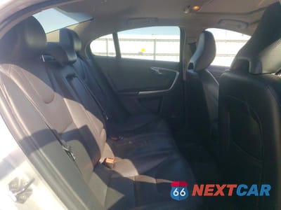 Zdjęcie 10 z 12 samochodu: 2016 VOLVO S60 PREMIER VIN:YV126MFK8G2413090 - miniatura