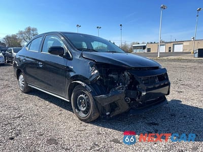 2024 MITSUBISHI MIRAGE G4 ES ML32FUFJ1RHF09243 - główne zdjęcie licytacji z USA - miniatura