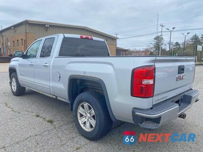 Trzecie zdjęcie samochodu z tyłu: 2016 GMC SIERRA K1500 SLE VIN:1GTV2MEC2GZ413196 - miniatura