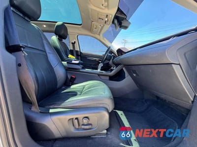Piąte zdjęcie samochodu w środku: 2020 LAND ROVER RANGE ROVER EVOQUE S VIN:SALZJ2FX4LH011179 - miniatura