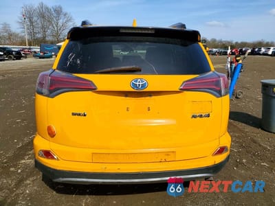 Zdjęcie 6 z 13 samochodu: 2017 TOYOTA RAV4 HYBRID LE PLUS VIN:JTMRJREVXHD073426 - miniatura