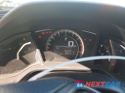 Zdjęcie 9 z 12 samochodu: 2018 HONDA CIVIC LX VIN:SHHFK7H21JU422590 - miniatura