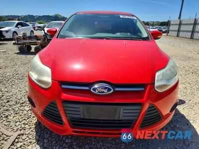 Piąte zdjęcie samochodu w środku: 2014 FORD FOCUS SE VIN:1FADP3K23EL391704 - miniatura