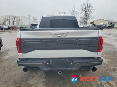 Zdjęcie 6 z 13 samochodu: 2018 FORD F150 RAPTOR VIN:1FTFW1RG9JFB23051 - miniatura