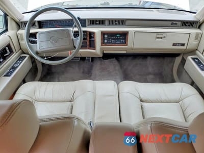 Zdjęcie 8 z 12 samochodu: 1993 CADILLAC DEVILLE VIN:1G6CD53B4P4215592 - miniatura