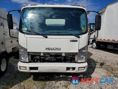 Piąte zdjęcie samochodu w środku: 2020 ISUZU NPR VIN:54DB4W1B9LS804138 - miniatura
