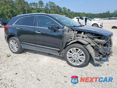 Czwarte zdjęcie samochodu z boku: 2018 CADILLAC XT5 PREMIUM LUXURY VIN:1GYKNERS7JZ148276 - miniatura