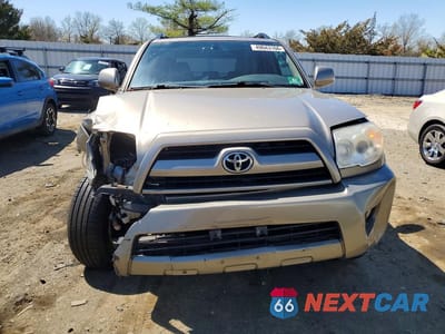 Piąte zdjęcie samochodu w środku: 2006 TOYOTA 4RUNNER LIMITED VIN:JTEBU17R460100937 - miniatura