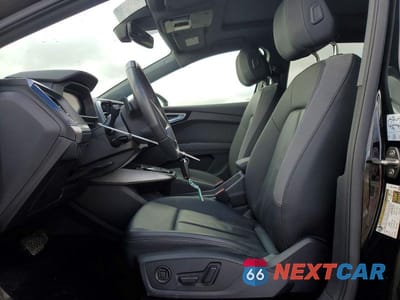 Zdjęcie 7 z 14 samochodu: 2024 AUDI Q4 E-TRON PREMIUM VIN:WA1K2BFZ5RP026368 - miniatura