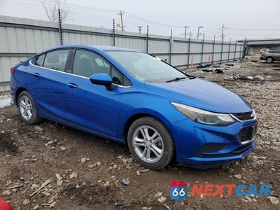 Czwarte zdjęcie samochodu z boku: 2016 CHEVROLET CRUZE LT VIN:1G1BE5SM0G7286983 - miniatura