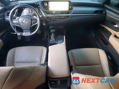 Zdjęcie 8 z 12 samochodu: 2019 LEXUS ES 350 BASE VIN:58ABZ1B17KU010079 - miniatura