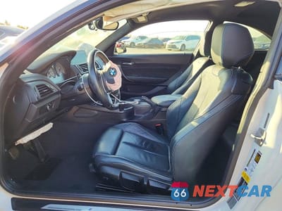 Zdjęcie 7 z 12 samochodu: 2017 BMW M2 VIN:WBS1H9C33HV887897 - miniatura