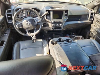 Zdjęcie 8 z 13 samochodu: 2023 RAM 3500 TRADESMAN VIN:3C63RRGL6PG563445 - miniatura